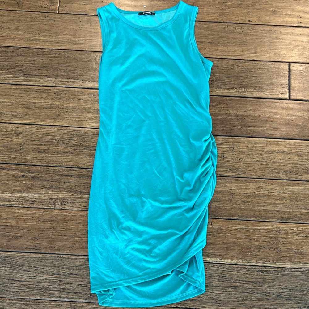 Amazon Turquoise Sleeveless Ruched Midi Dress